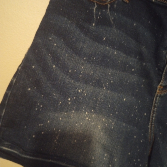 Judy Blue Women's High Waist Splash of Fun Splatter Denim Shorts NWT - Picture 5 of 12